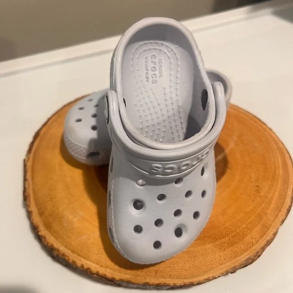 Crocs Toddler Classic Clogs Light Blue Size 6 Blue Calcite - Picture 4 of 7